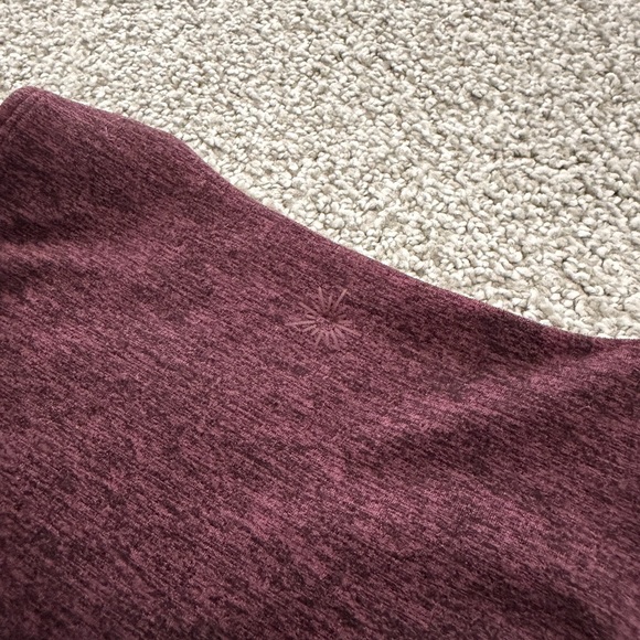 Burgundy OFFLINE by aerie The Hugger Keyhole Longline Sports Bra - Picture 7 of 7